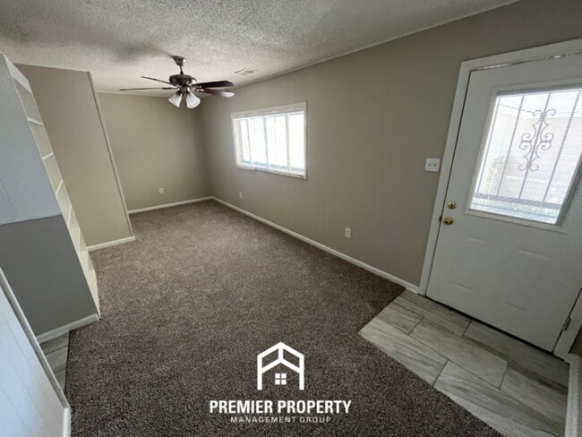 Building Photo - 5605 Loch Lomond Rd