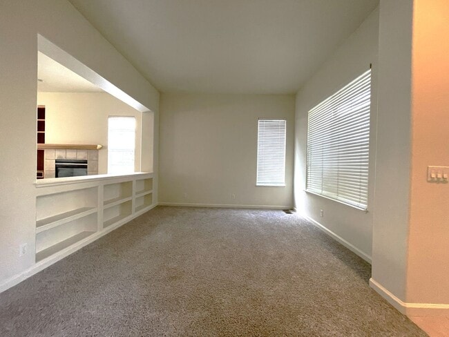 Building Photo - Gorgeous Caughlin Ranch Home