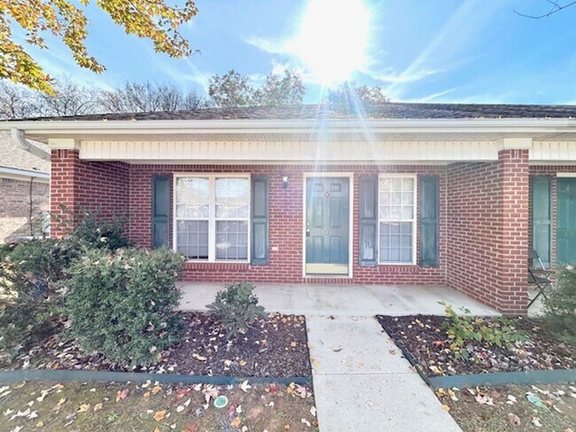 Building Photo - 118 Railroad Ridge Rd