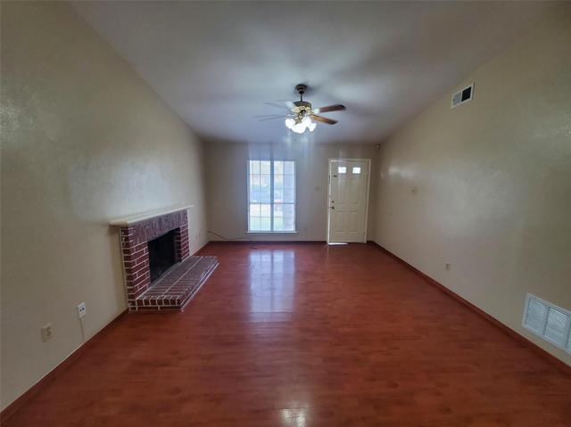 Building Photo - 1425 Brazos Dr