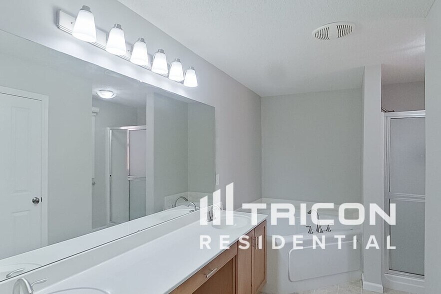 Building Photo - 3441 Mackey Wherry St