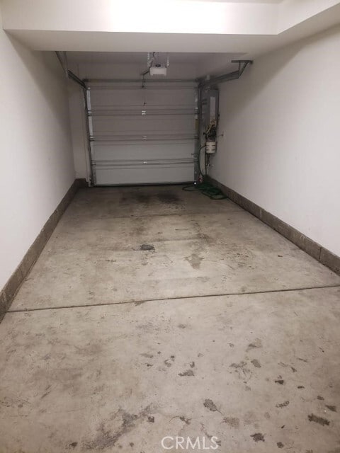 Building Photo - 308 S Arroyo Dr