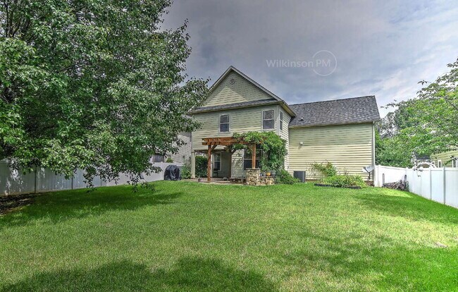 Building Photo - Charming 4-Bedroom in Arbor Croft with Out...