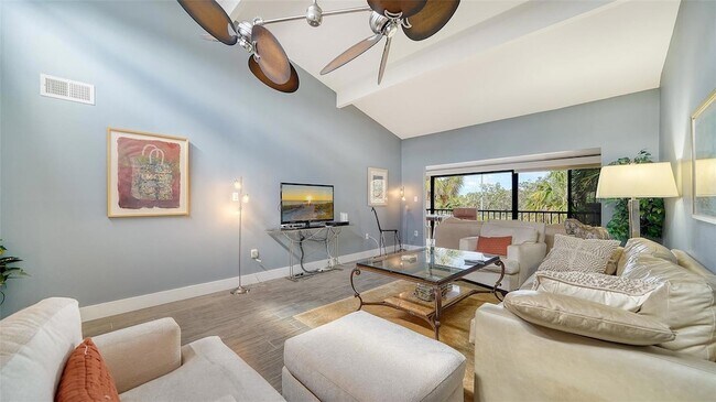 Building Photo - 1601 Pelican Point Dr