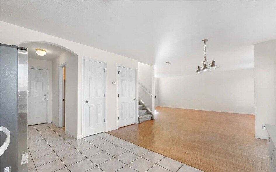 Building Photo - 18897 E Linvale Pl