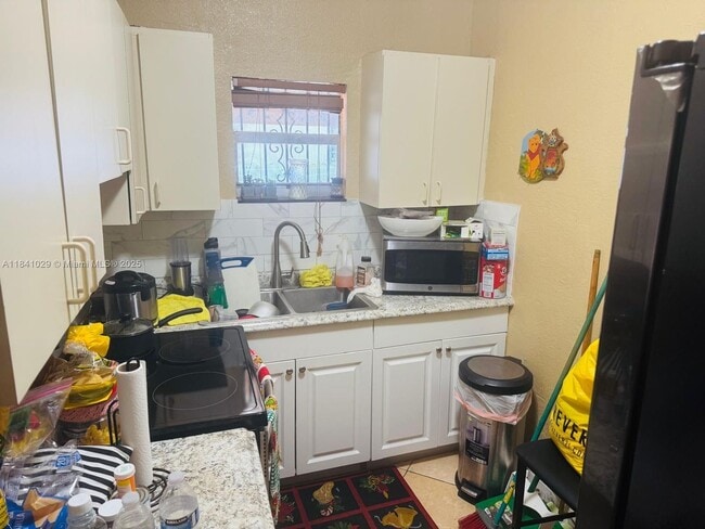 Primary Photo - 861 NW 112th St
