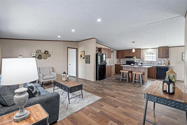 Building Photo - 8150 Cherokee Rd