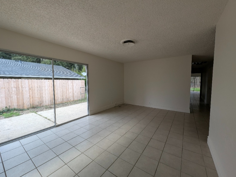 Building Photo - 3827 Oro Bangor Hwy