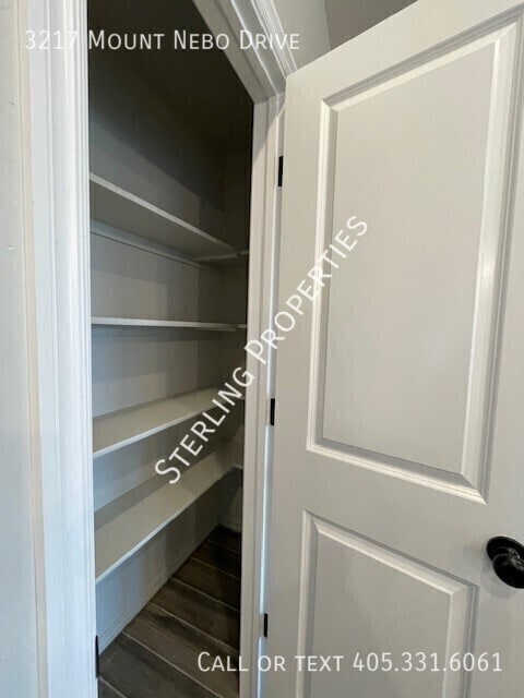 Building Photo - 3217 Mt Nebo Dr