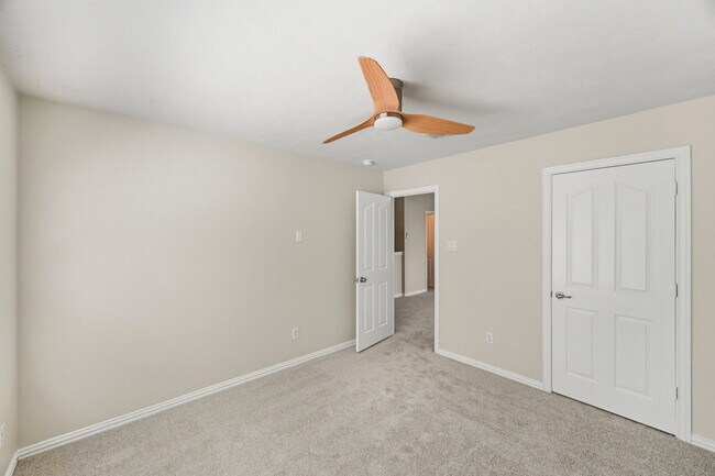 Building Photo - 25615 Crisp Springs Ln
