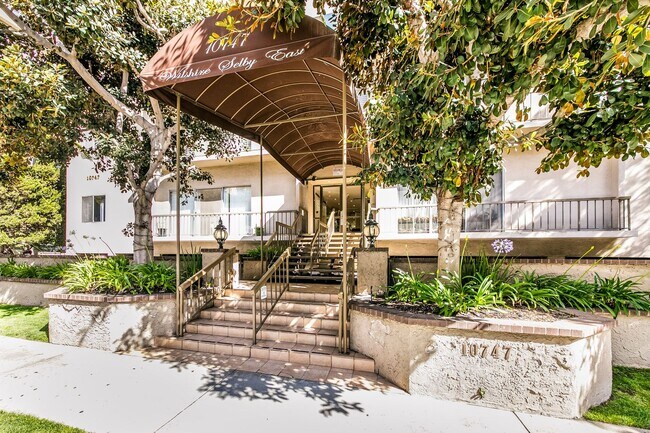 Building Photo - 10747 Wilshire Blvd