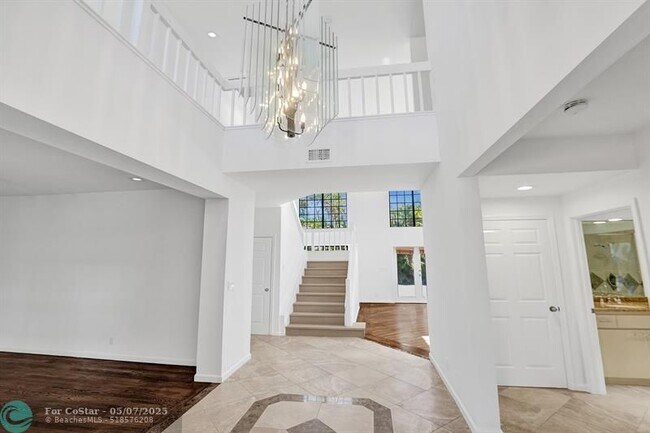 Building Photo - 2622 NW 49th St