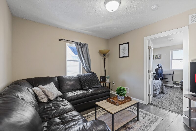 Building Photo - 124 Griggs St SW