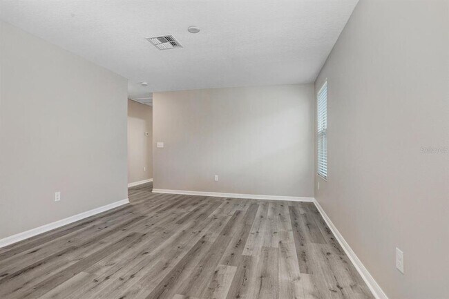 Building Photo - 10256 Carloway Hills Dr