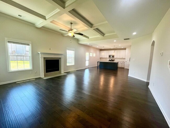 Building Photo - 311 Shoshone Cir