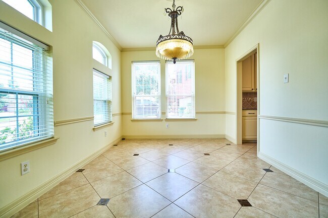 Building Photo - 14811 Wintercove Ct