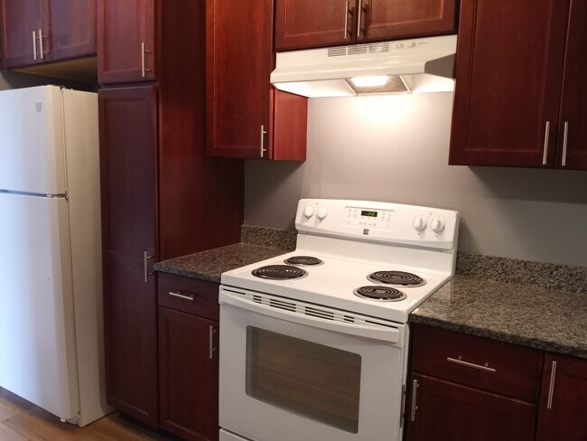 Building Photo - 15 Mount St Mary's Way