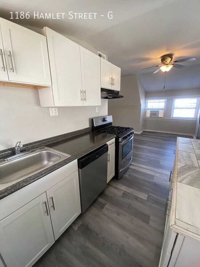 Building Photo - Spacious One Bed in Downtown Columbus