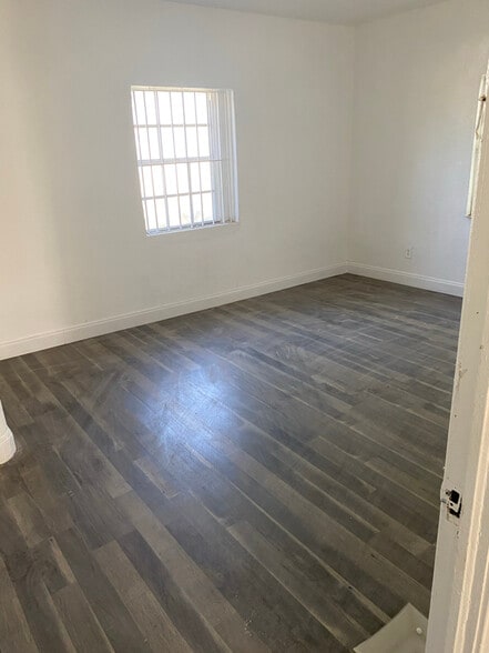 Building Photo - 786 NW 75th St