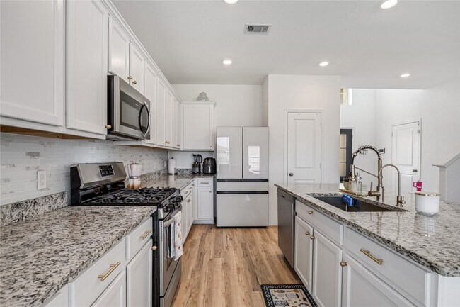 Building Photo - 7531 Greenbriar Cayon Ln