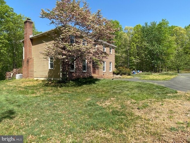 Building Photo - 14917 Lee Hwy