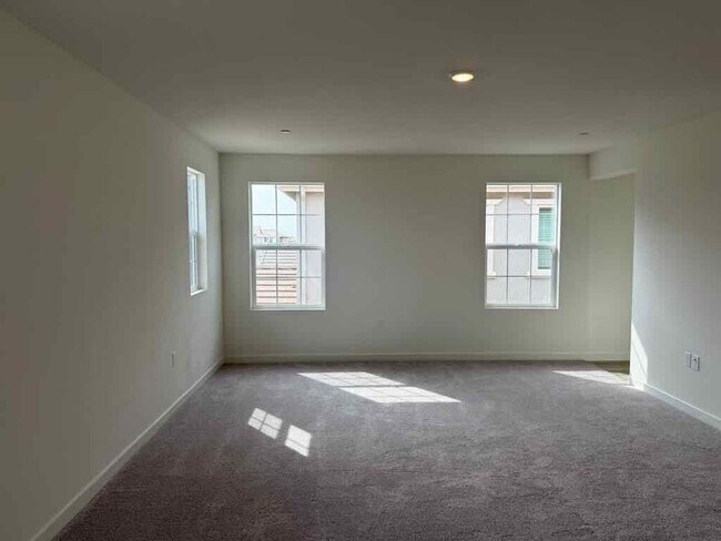 Building Photo - Brand New Home in Elk Grove. 4 Bed/3Bath