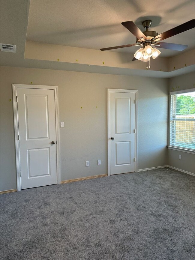 Building Photo - Navasota -Built last year -3 bedrooms / 2 bath / 2 car garage with fenced in yard.