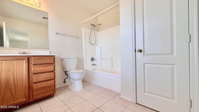 Building Photo - 2499 S Marble St