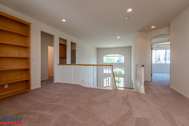 Building Photo - 3526 Casabella Ct