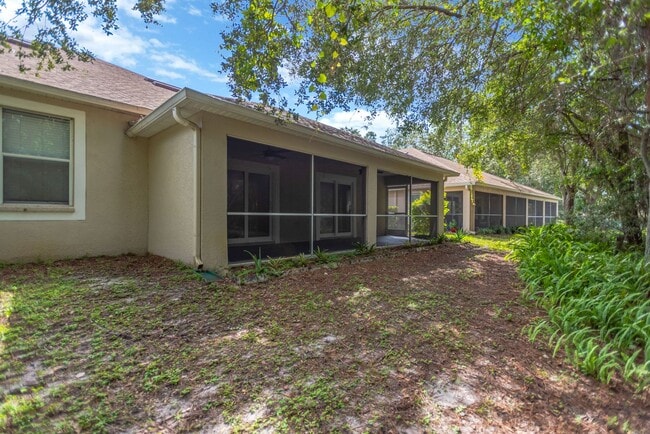 Building Photo - Zephyrhills Rental