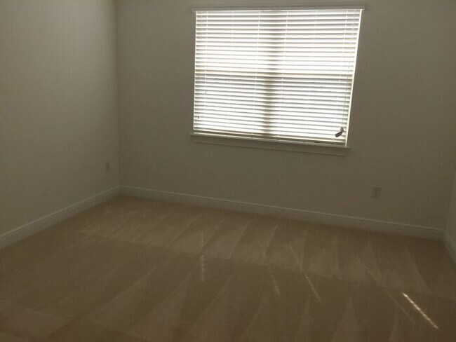 Building Photo - 6 bedroom/6 bath Dr. Phillips Home