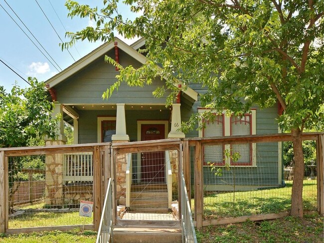Building Photo - 66 Chicon St