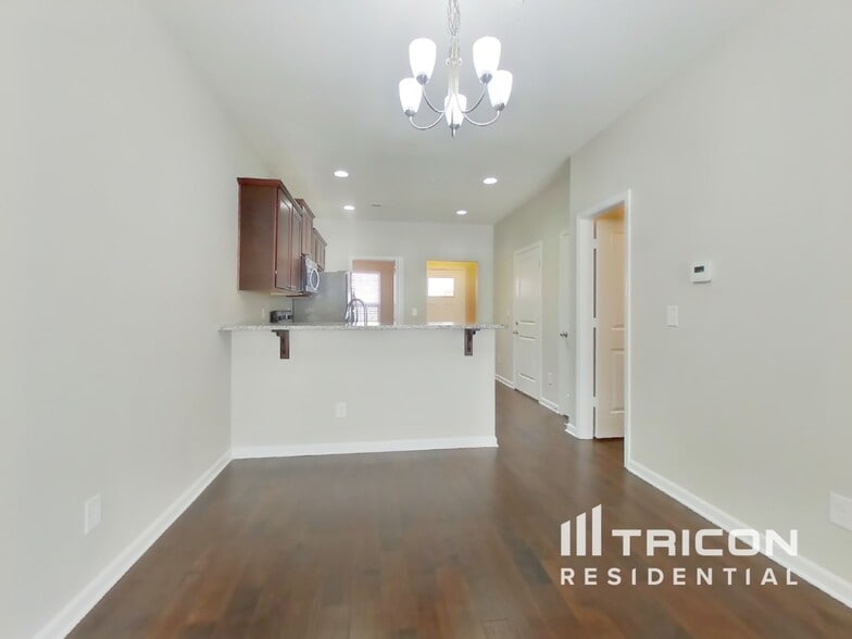 Building Photo - 311 Woodfern Ct