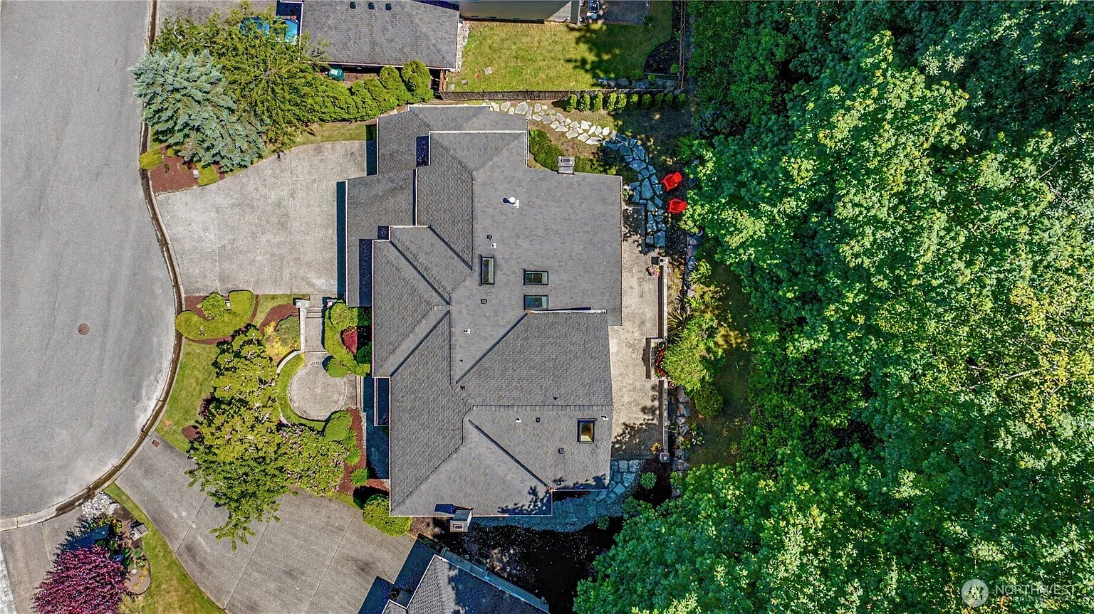 Building Photo - 18055 NW Varese Ct
