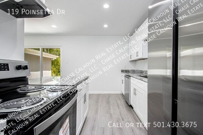 Building Photo - 119 Poinsetta Dr