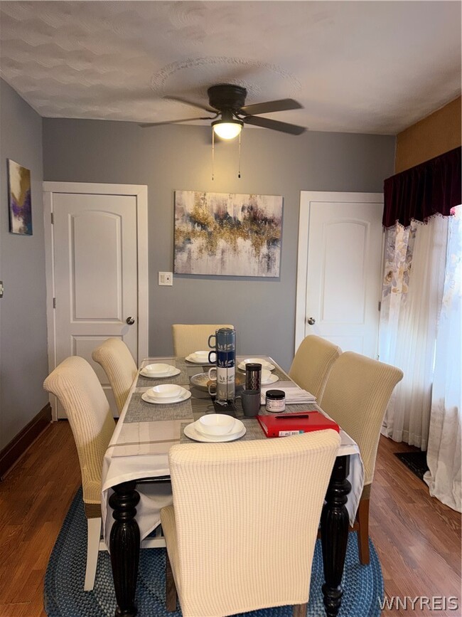 Building Photo - 1616 Walnut Ave