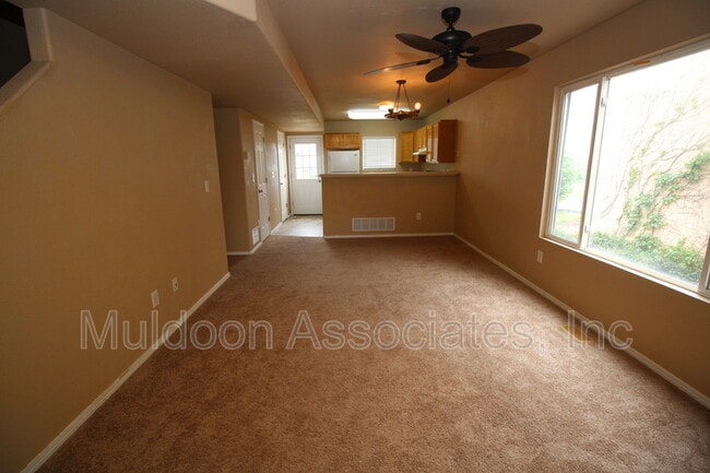 Building Photo - 7829 Antelope Valley Point