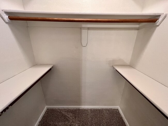 Building Photo - 2805 Yorkfield Ct