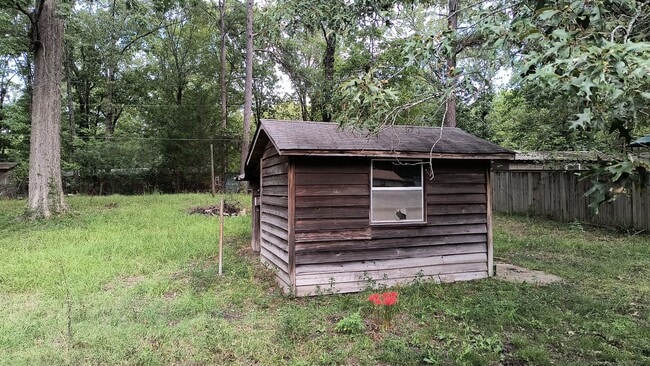 Building Photo - 1205 Ruby Dr