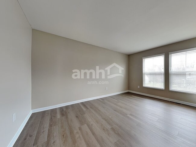 Building Photo - 1229 Durbin Ter