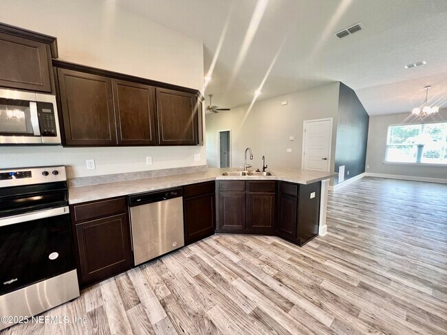 Building Photo - 7811 Oklahoma St