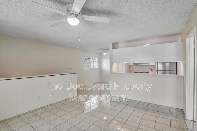 Building Photo - 91-1062-1062 Makaaloa St