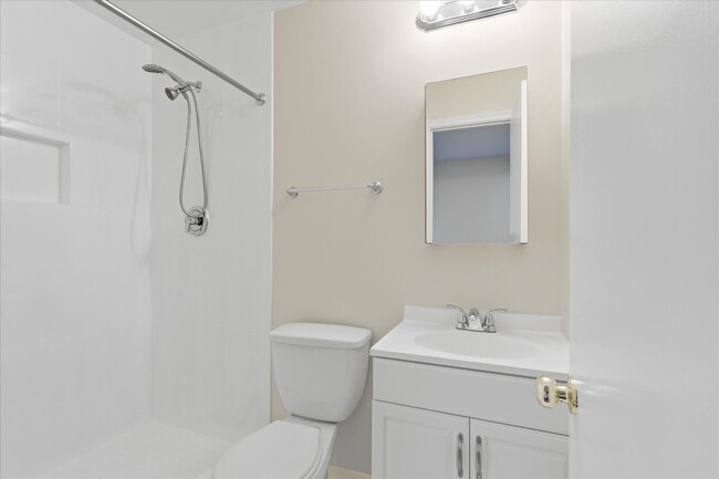 Building Photo - 4635 Linmar Ct