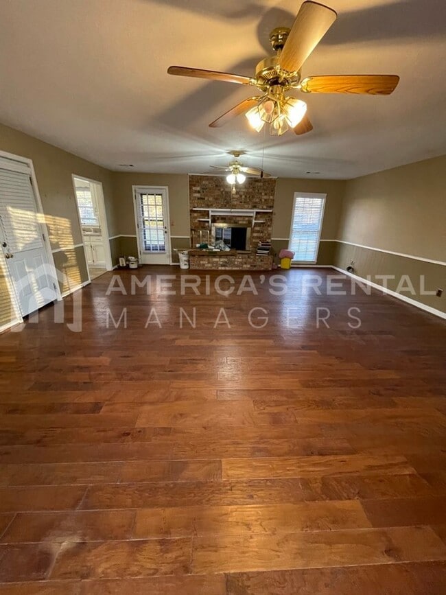 Building Photo - Great Home for Rent in Tuscaloosa, AL! AVAILABLE TO VIEW WITH 48HR NOTICE!!!