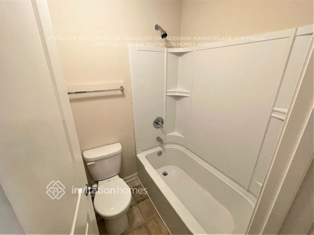 Building Photo - 2445 Valley Creek Dr