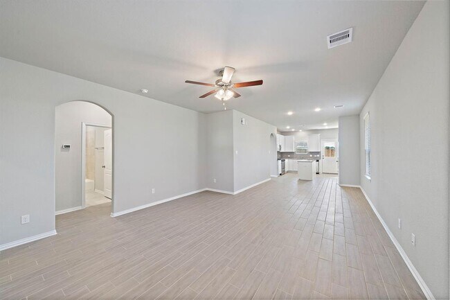 Building Photo - 834 Redinger Ridge Dr