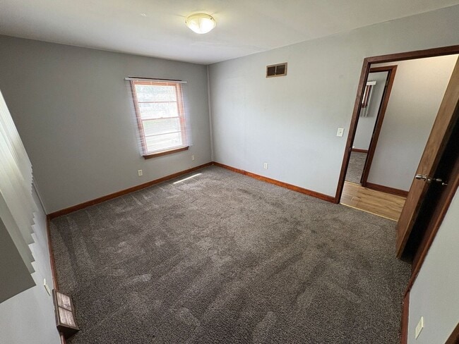 Building Photo - Bright & Spacious 3-Bedroom Home with Large Backyard