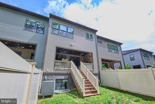 Building Photo - 3060 Wild Blue Indigo Ct