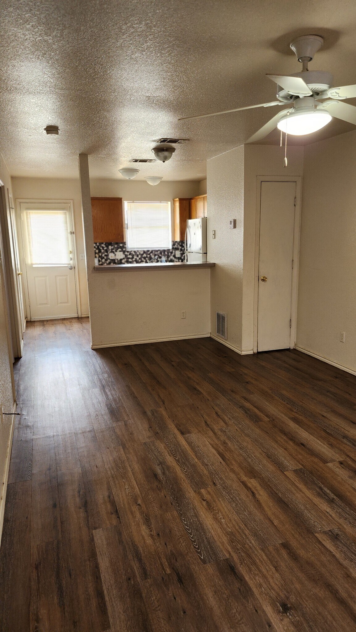 Building Photo - 1106 Shanarae Cir