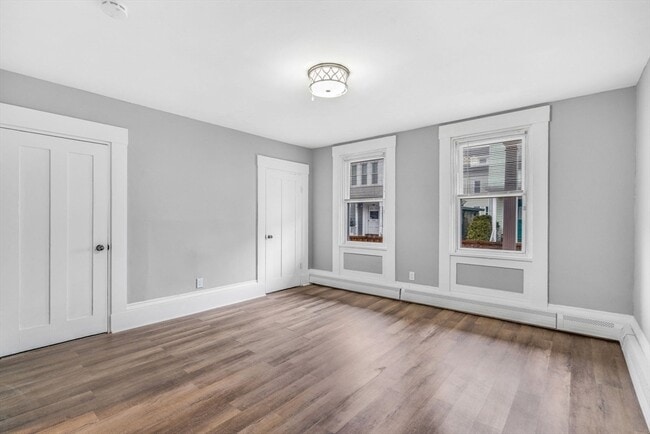 Building Photo - 118 Maxfield St